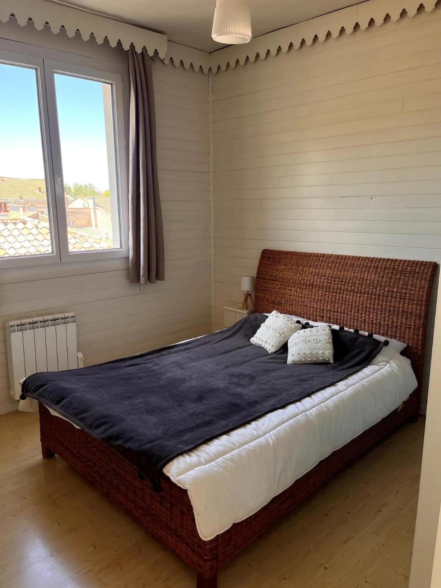 Appartement Vue Sur Le Rhone Arles Exterior photo